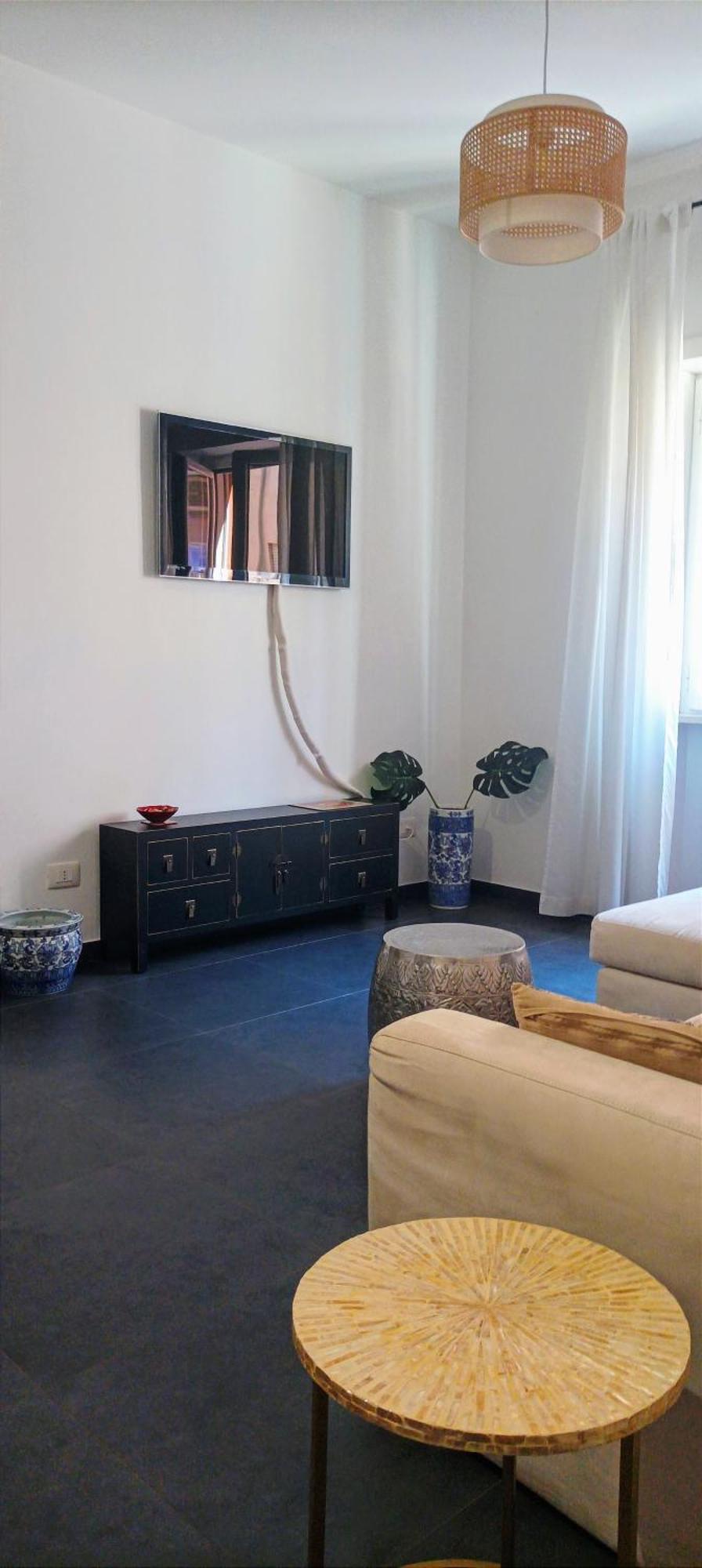 Apartment Un Angolo Di Oriente A Due Passi Da San Pietro